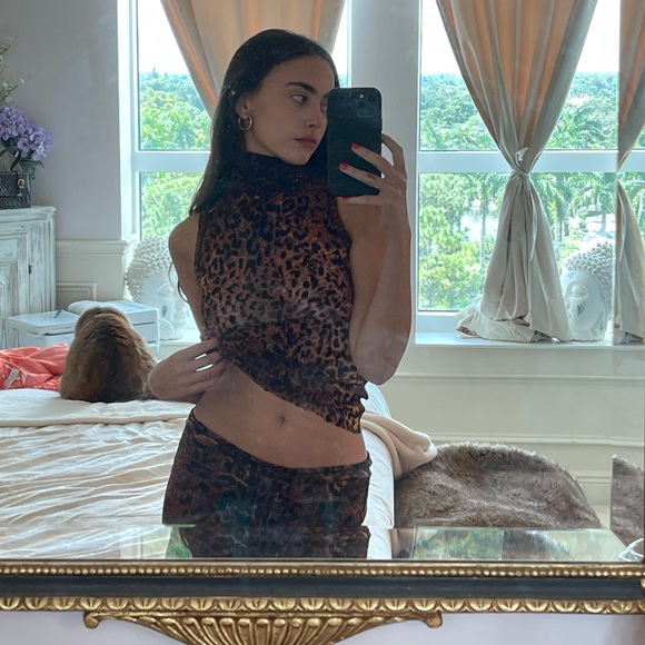 Vintage rare Jean Paul Gaultier leopard print skirt and top set - Picture 2 of 7